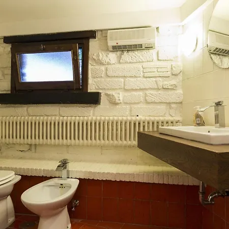Luxury On The Tiber Villa