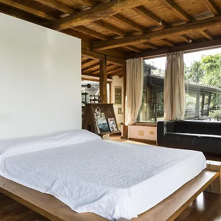 Luxury On The Tiber